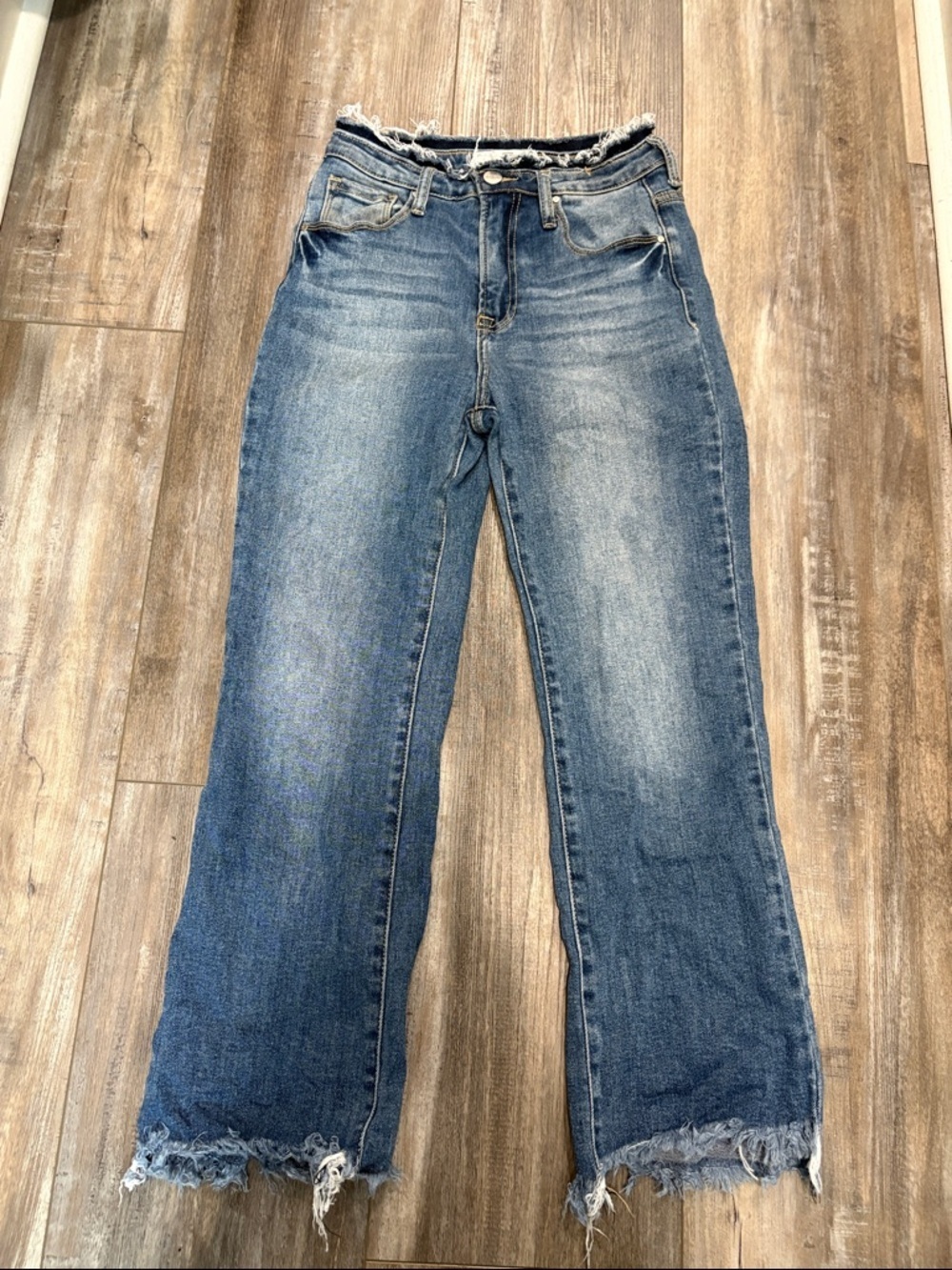 Risen Distressed Straight-Leg Jeans 27